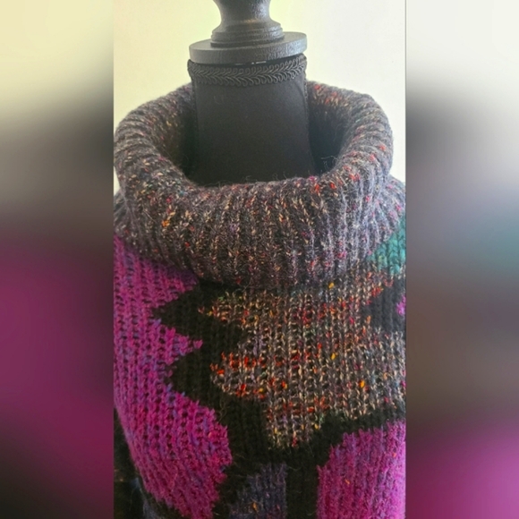 Long Rare Vintage Cassidy Sweater Size S - Picture 3 of 8